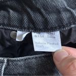 Reformation  Isabelle Pleated Short Size 25 Black Denim High Waisted Jean Photo 6