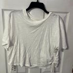 Universal Threads white cropped shirt Photo 2