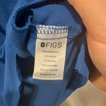 FIGS  Casma Three Pocket Scrub Top Photo 6