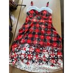 B40 New Women’s Christmas 🤶 Snowflake ❄️ Faux Fur Trim Dress Medium 15.5” Bust Photo 3
