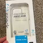 Speck Clear Iphone 14 Pro case Photo 0