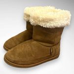 Gander mountain Women's Tan Faux Suede Faux Fur Boots Size 6 | EUC Photo 0