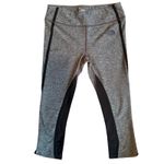 The North Face  Dynamix Capri Leggings Heather Gray Black Women’s Small Photo 1