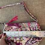 Vera Bradley  Very Berry Pattern Purse CrossBody Adjustable Strap Small Pleated Photo 8