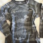 American Eagle Outfitters Crewneck Photo 0