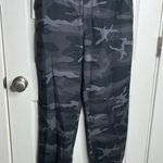 Aritzia NWT TNA New Alix Dark Eclipse Camo Cargo Jogger Pants Size Medium Photo 1
