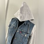 Levi's NEW Levi’s Hooded Hybrid Trucker Knit Denim Jacket XS Photo 3