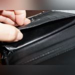 Jessica Simpson Cream Wallet with Textured Surface and Stylish Accents Photo 5