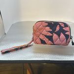 Vera Bradley wristlet in excellent condition. The inside is clean and outside. Photo 1