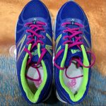 New Balance  690 v3 Speed Ride Running Shoes Size 7 Blue Pink Photo 1