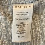 Athleta “Chat To Town” high rise jacquard & mesh athleisure capris. Medium. EUC Photo 8