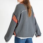 Natural Life Women’s Knit Trim Sweatshirt Grey Red Embroidery Size Small Medium Photo 2