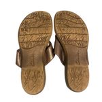 Clarks  Sandals Women's Size 6 Metallic Platform Leather Photo 4