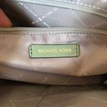 Michael Kors Set Photo 10