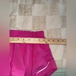 Lululemon  Hotty Hot LR Low Rise Short 2.5” Size 8 Sonic Pink Photo 1