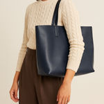 Everlane Day Market Navy Leather Tote Photo 0