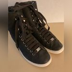 UGG  women black leather platform Starlyn sneaker boots size 7 Photo 4