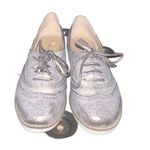 Adrienne Vittadini  Trink Silver Distressed Leather Oxford Flats 6.5 in EUC Photo 1