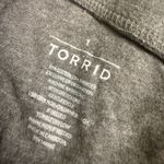 Torrid Grey Signature Waist Crochet Detail Crop Legging - size 1 Photo 5