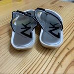 Anne Klein Sport Womens 6 Black White Striped Thong Sandals Flip‎ Flops Comfort Photo 2