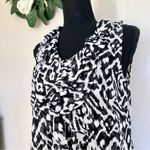 Loft Sleeveless Black & White Ruffle Neck Blouse XS Photo 1