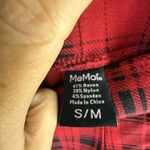 Memoi Red Plaid Pull Photo 4