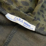 ZARA Leopard Print Cropped Pullover Olive Green Photo 3