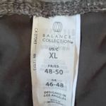 Balance Collection Woman’s Black and gray pin stripe skort with drawstrings and 2 side pockets Photo 3