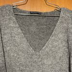 Brandy Melville  Woman’s Vneck Knit Grey Wool Blend Sweater One Size Photo 1