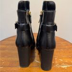 TOD'S Gomma Ankle Leather Boots Black Gold Buckle Sz EU40 Photo 4
