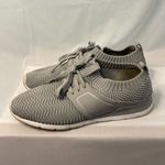 UGG  Willows Sneaker Gray Knit,‎ Treadlite size 7 Photo 8