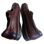 SAS Willow Slip On Mary Jane Loafer Walnut Red Size 9 Photo 5