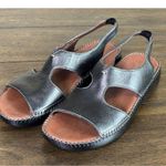 Auditions  Women's Open Toe Sling Back Leather Sandals Black Size 7.5 S Photo 0