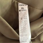 Halara NWT  SoftlyZero Airy High Waisted Cool Touch Yoga Shorts Sz XL Photo 3