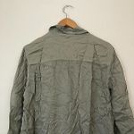 Anthropologie HOLDING HORSES  Sunwashed Tunic Top Green Long Sleeve Button Down Photo 8