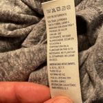 American Eagle Gray with Black Glittery Letters “AE HONG KONG” Long Sleeve Top L Photo 11