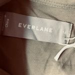 Everlane The Washable Silk Relaxed Button Down Shirt Covert Green Size 14 Photo 3