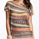 Go Couture  Nordstrom Women's Crew Neck Camel Printed Blouse  Sz M Photo 0