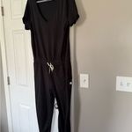 Vuori  Super Soft Half Sleeve Full Length Drawstring Black Jumpsuit Loungewear Photo 5