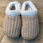 Dearfoams  Tan Knit Slippers- small US 5-6 Photo 0