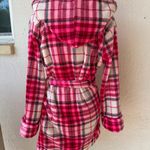 Betsey Johnson  XS / SMALL ROBE Bathrobe Ultra Plush Furry Fleece Plaid Soft Pink Photo 4