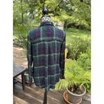 American Eagle  Outfitters Boyfriend Fit Sz Medium Green Flannel Viscose plaid Photo 1