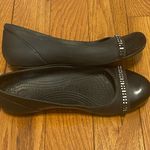 Crocs Women's Patent Cap Toe Rhinestone Rubber Flats Black Size 8 Photo 1