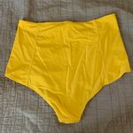 Kortni Jeane Large  Yellow Bottoms Photo 1