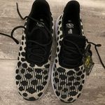 Athletic Works NWT Leapard Soft Running Sneaker Photo 4