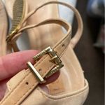 Schutz  flats in neutral tan leather Strappy summer flats metal detail gold Photo 2