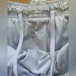 Nike‎ Tempo Dri Fit Women’s Sz S Light Gray/Lt Blue Athletic Shorts Gray Photo 2