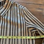 The Outfit Davido Skirt Set Top Size 8 EUC Photo 6