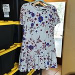 Banana Republic  FLORAL DROP WAIST TSHIRT DRESS GRAY RED BLUE PURPLE SIZE 8 Photo 3