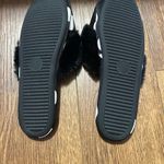Victoria's Secret Victoria Secret ladies slippers are a size Medium. Photo 3